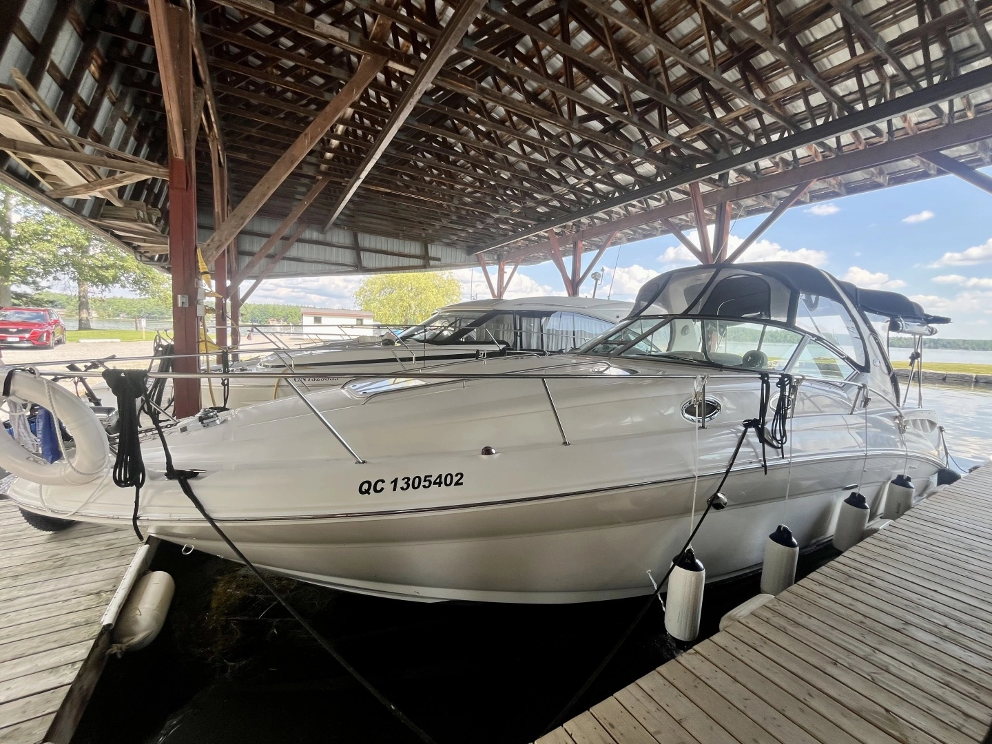2003 Sea Ray 320 Sundancer, photo 1 of 30