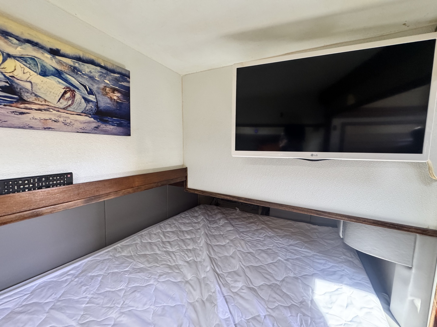 2001 Benford Fantail