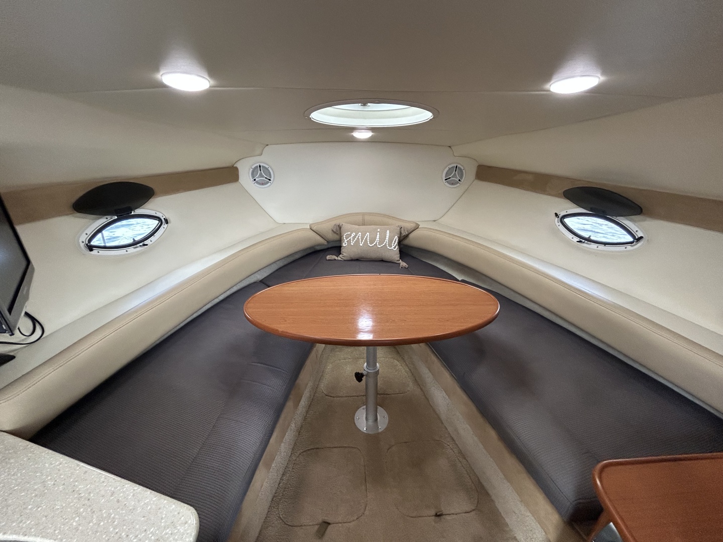 2006 Maxum 2700