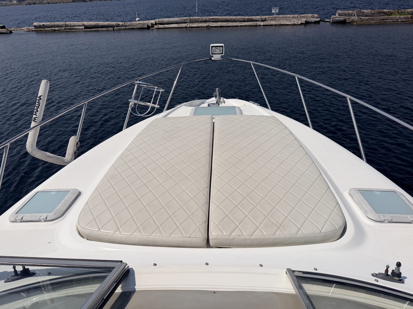 30ft Bayliner Yacht For Sale