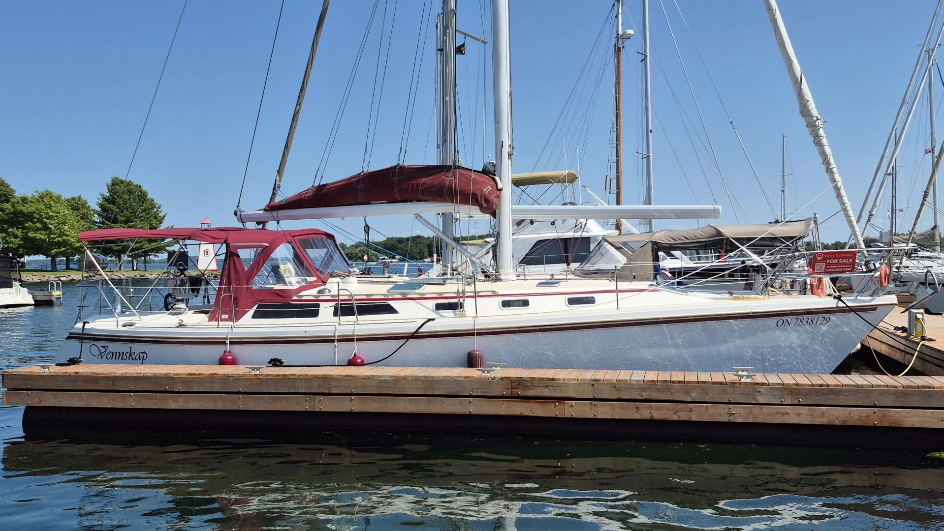 1989 Catalina 42, photo 1 of 30