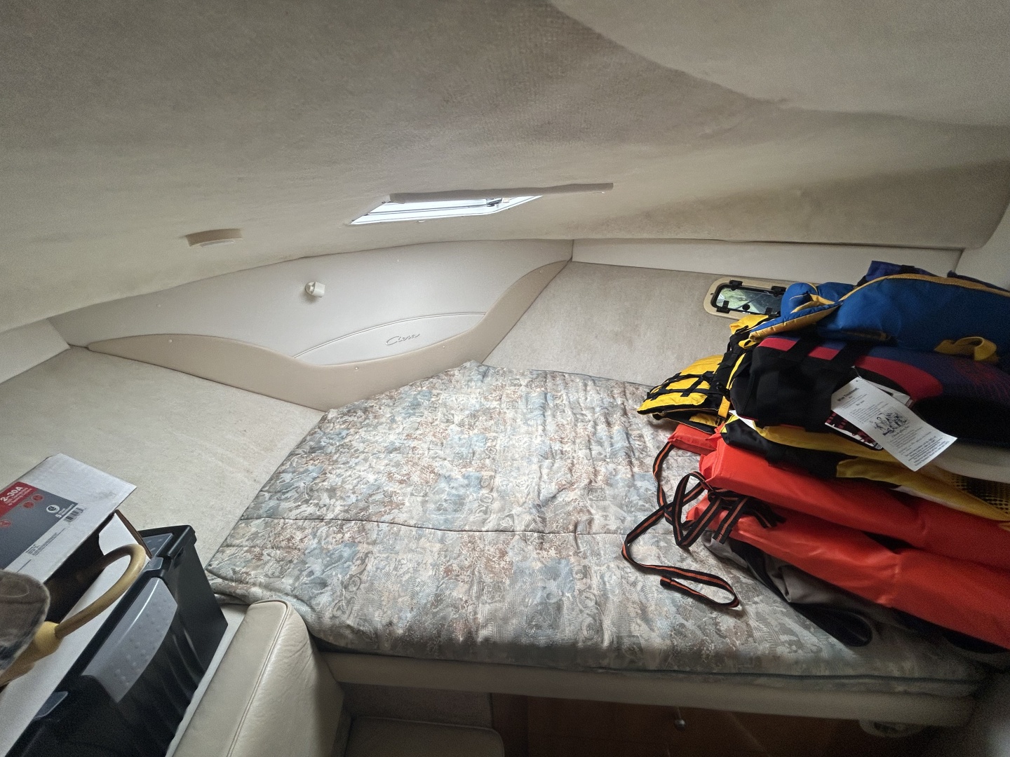 2001 Bayliner  3258