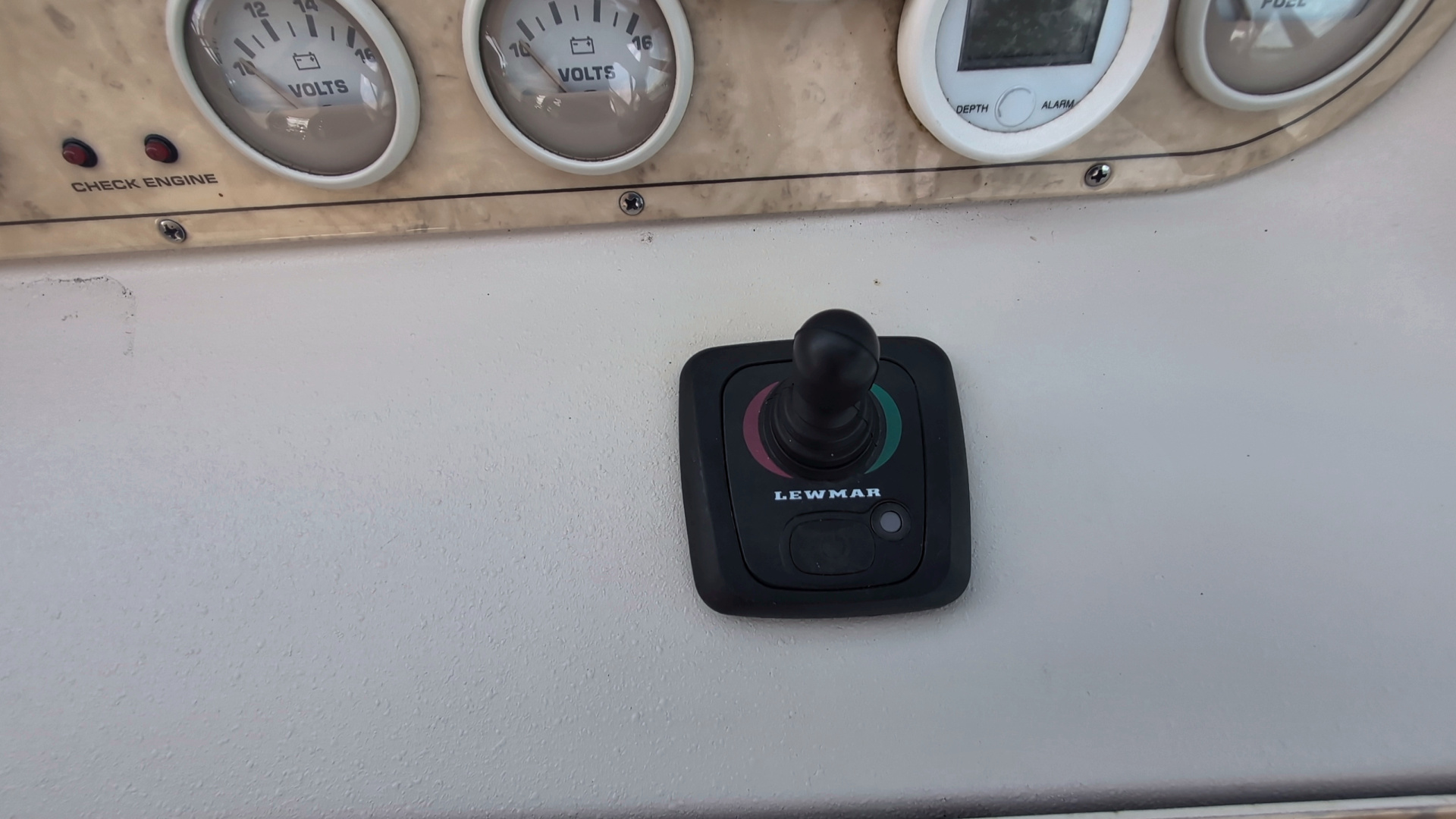 33ft Cruisers Yachts Yacht For Sale