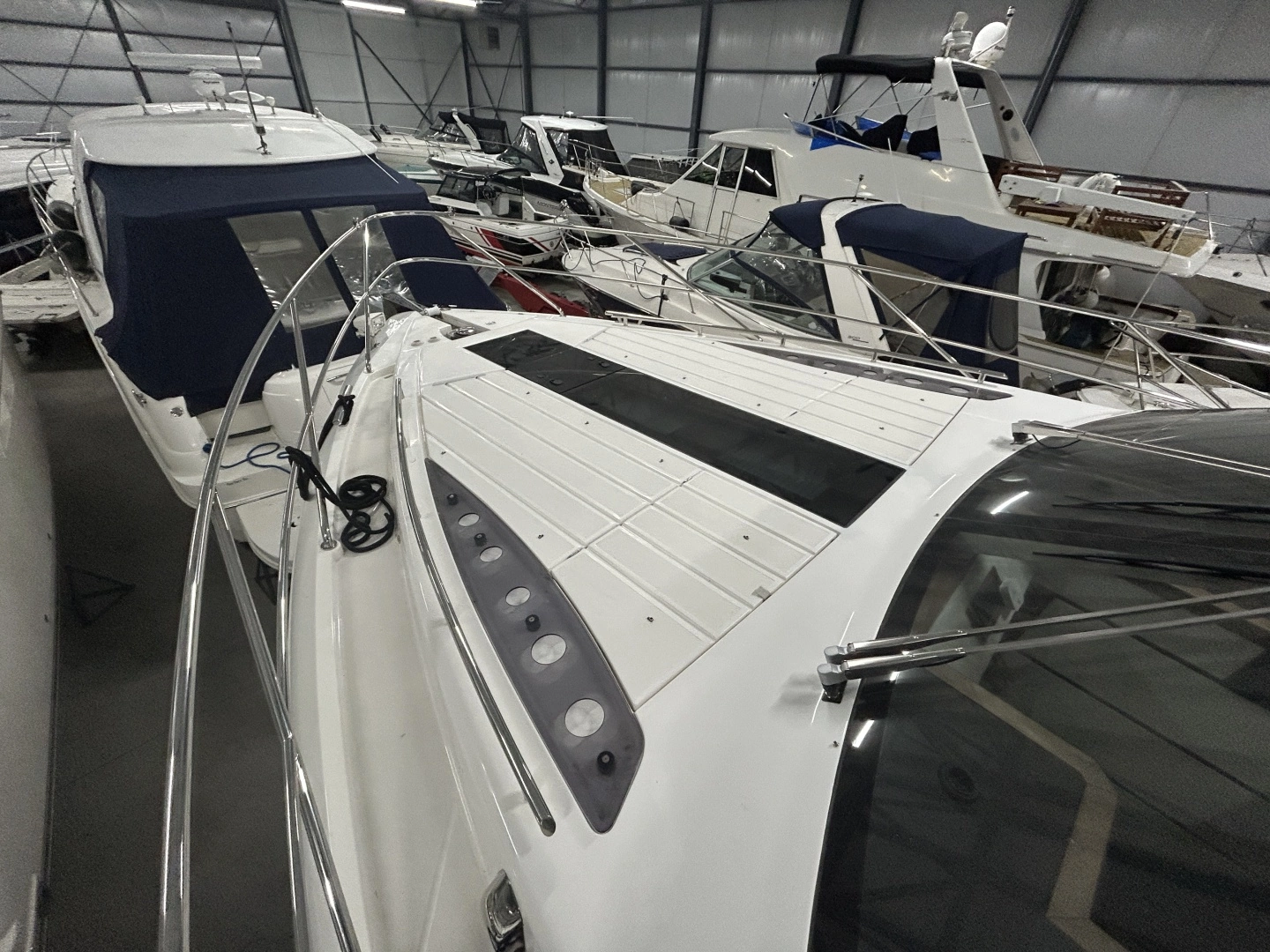 Galeon 560 Sky Yacht For Sale