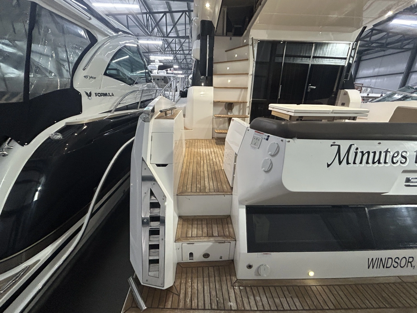 Galeon 560 Sky Yacht For Sale