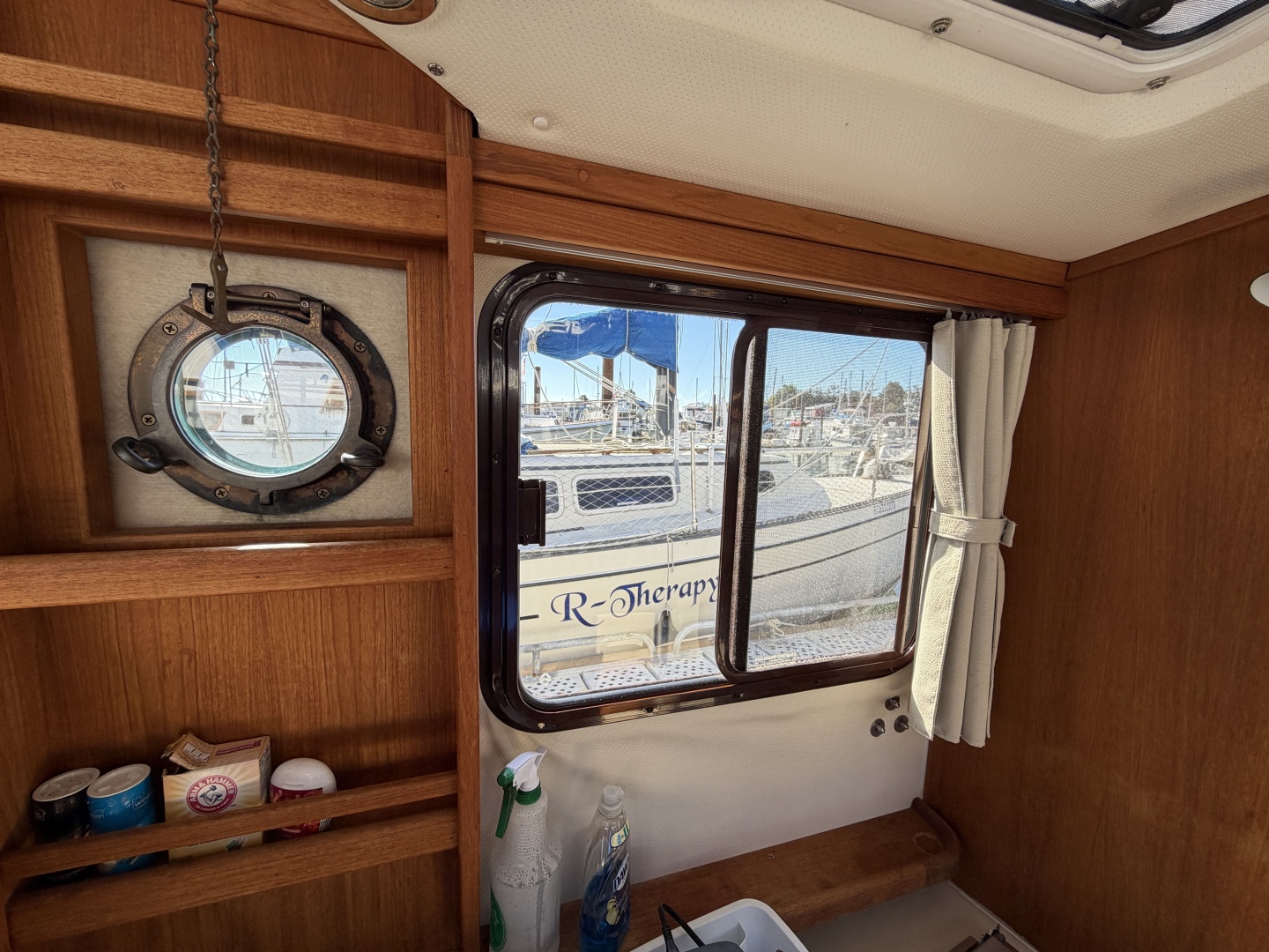 2010 Ranger Tugs 25 SC
