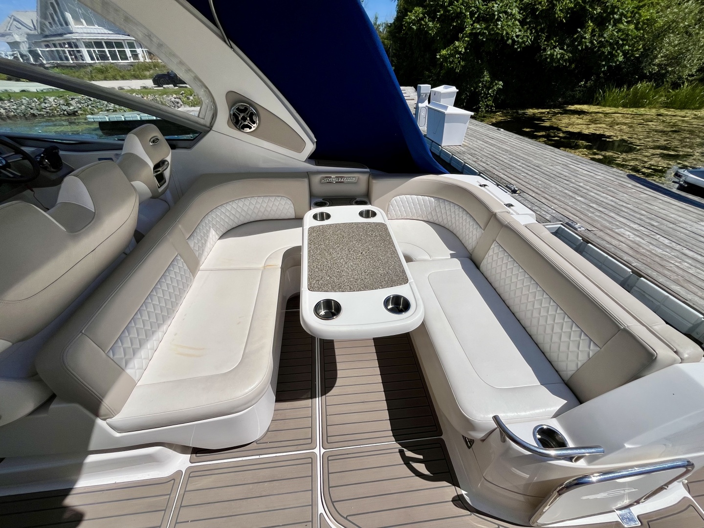 2012 Chaparral 330 Signature