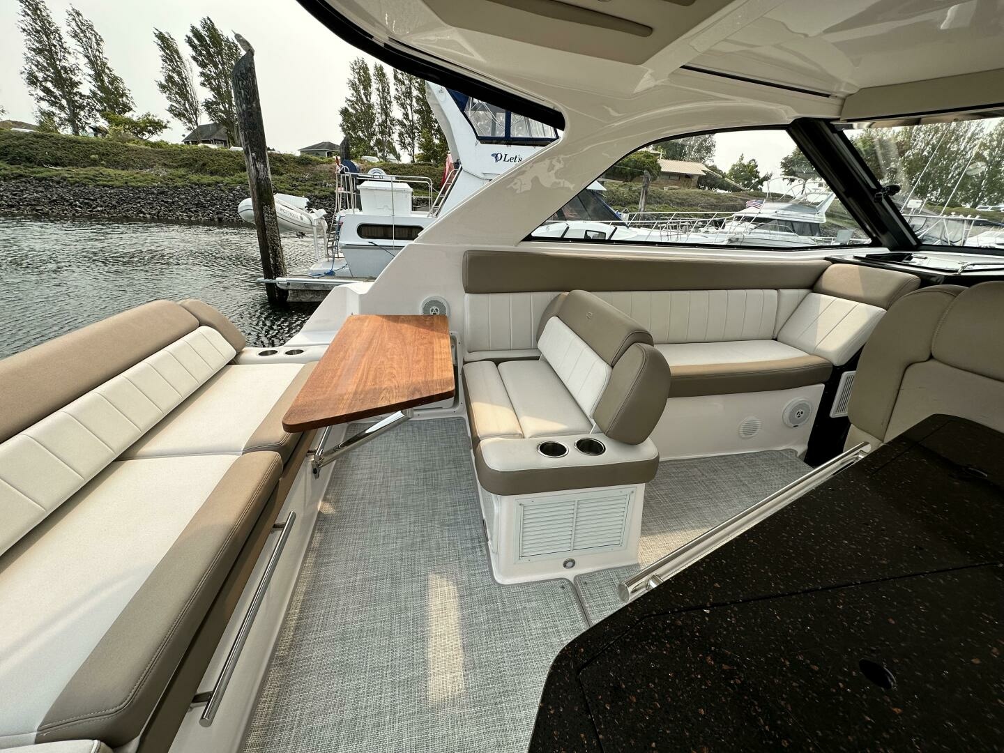 2014 Regal 35 Sport Coupe