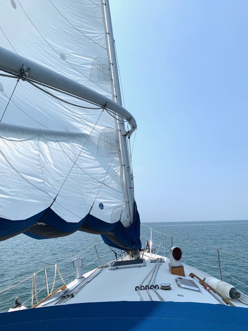 1984 Hinterhoeller Nonsuch 30 Ultra
