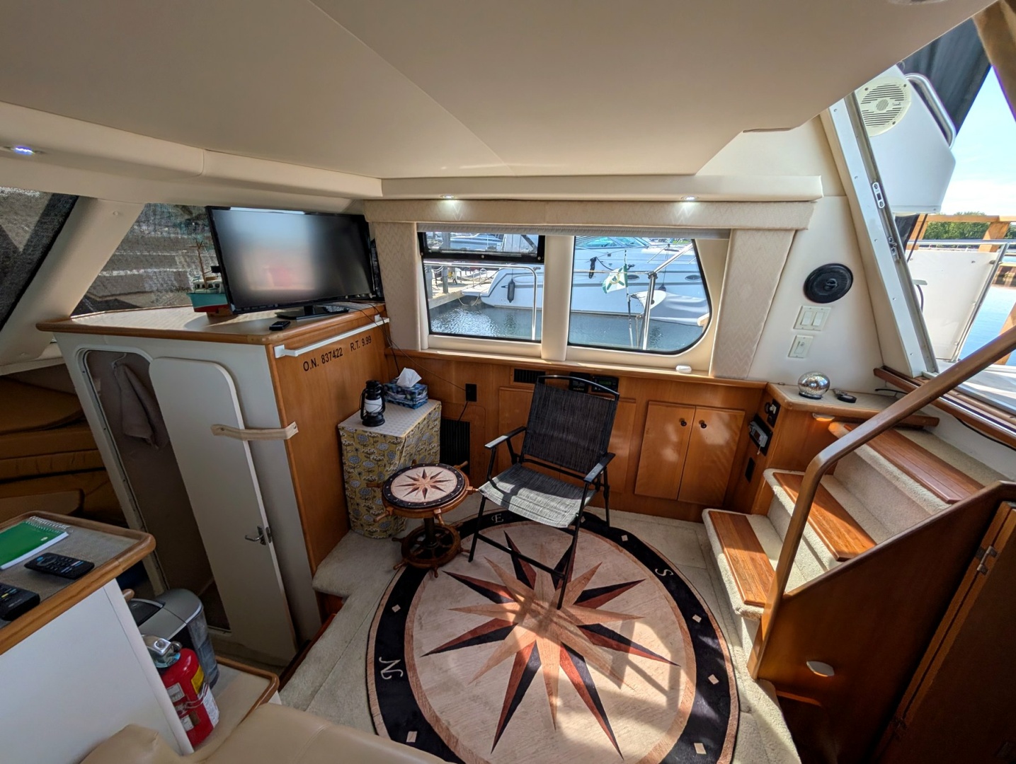 32ft Carver Yacht For Sale