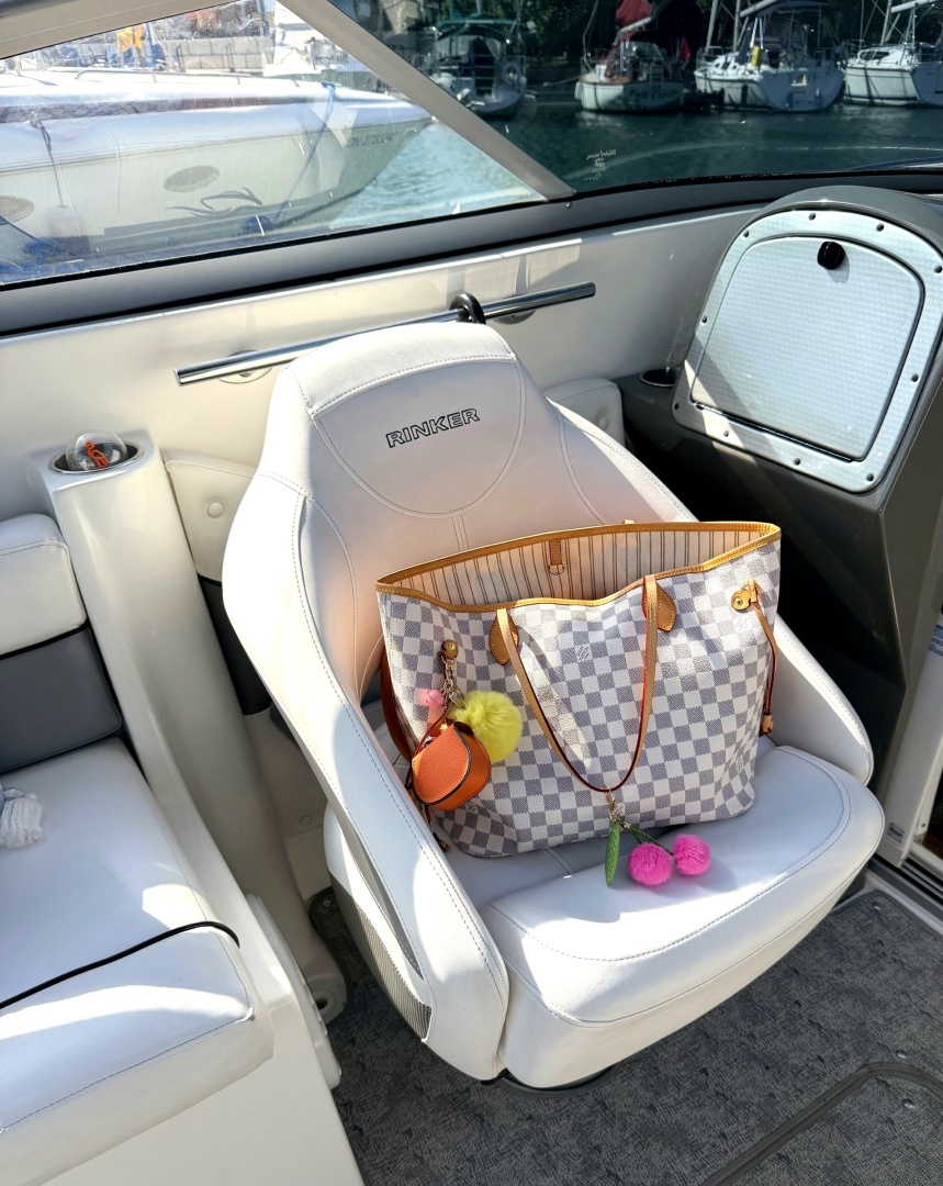 2011 Rinker 296 Captiva