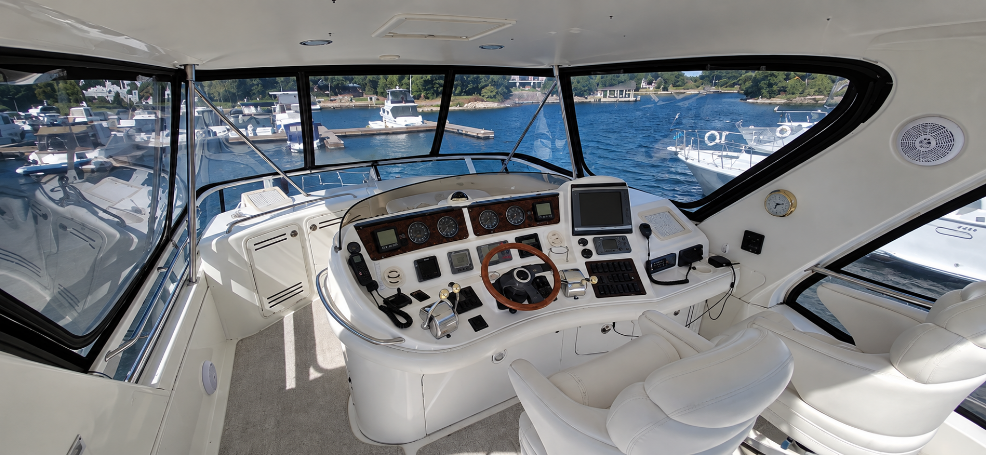 2003 Sea Ray 480 Sedan Bridge