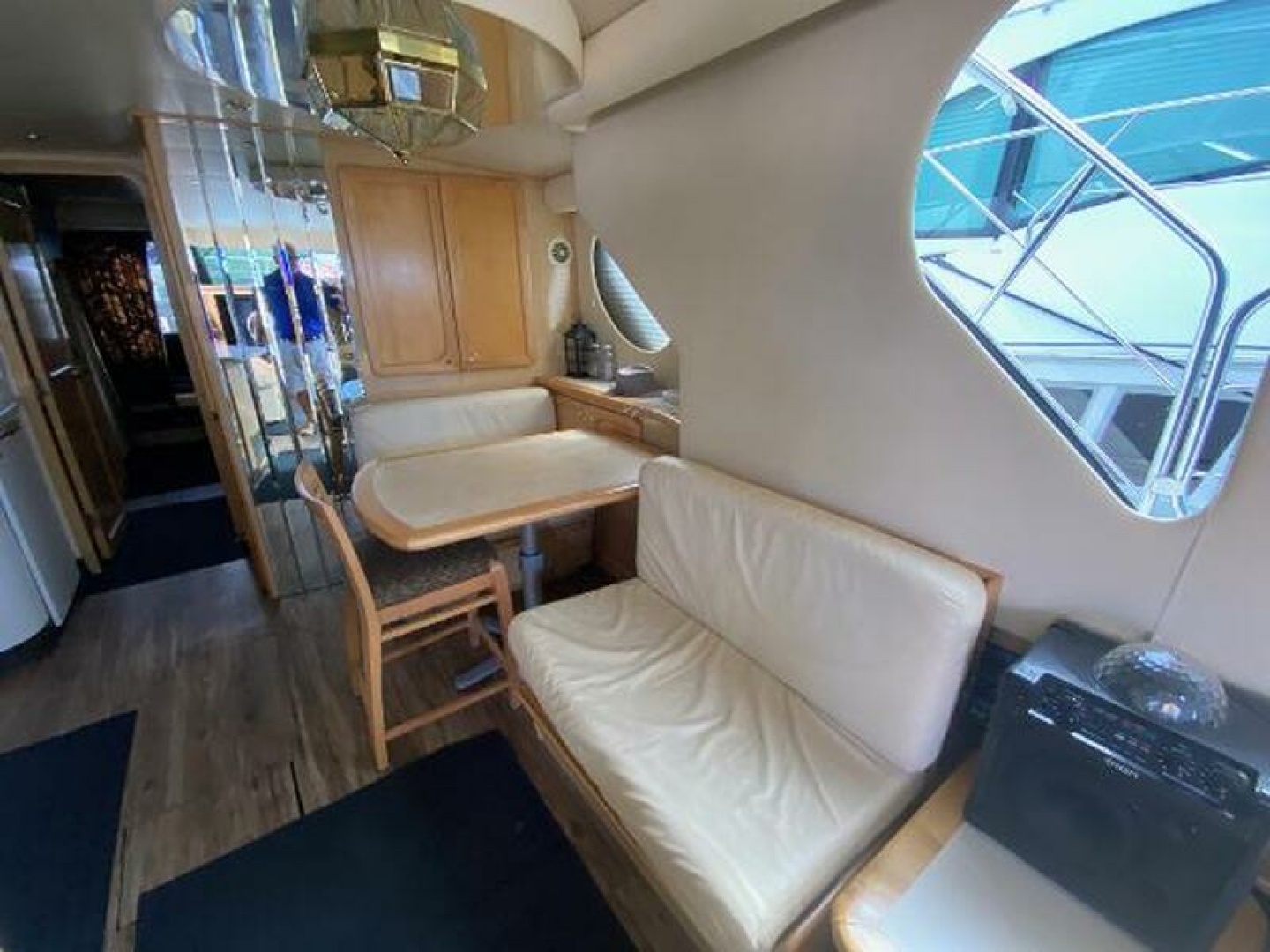 1999 Bluewater 5200