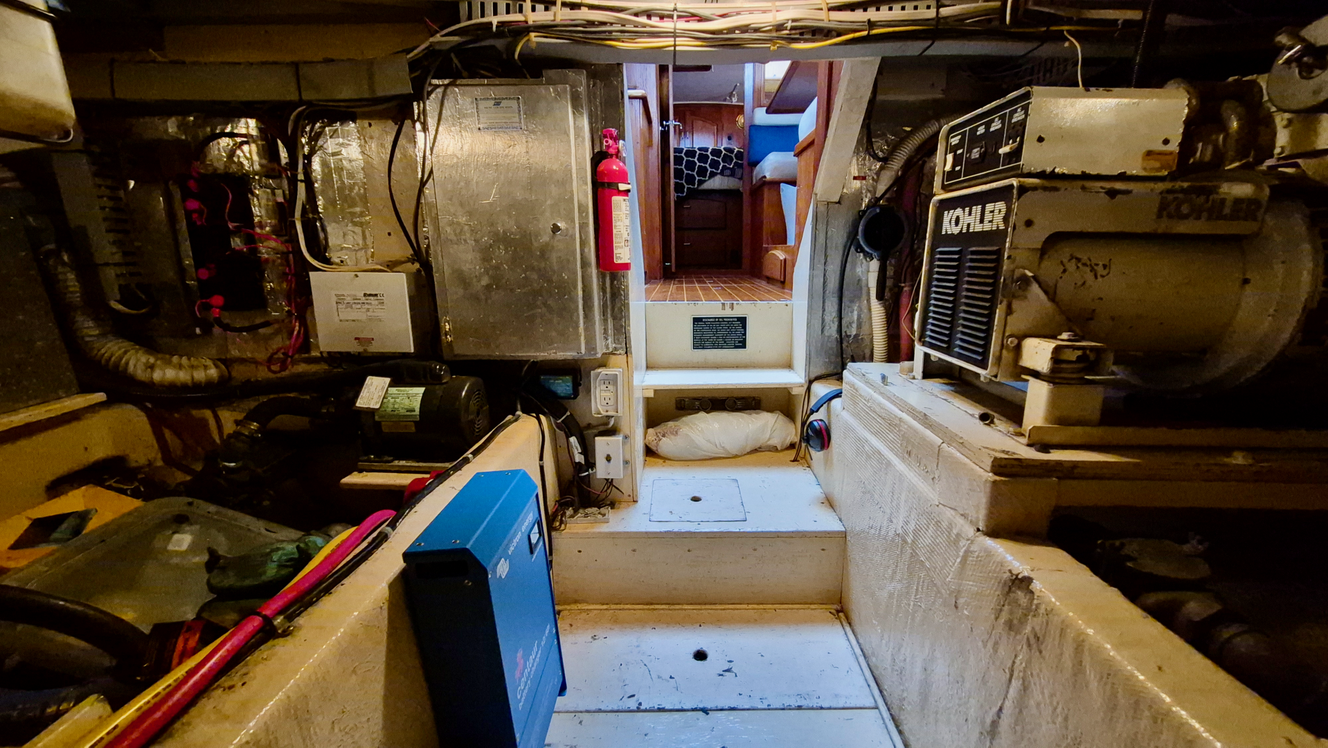 48ft Carver Yacht For Sale