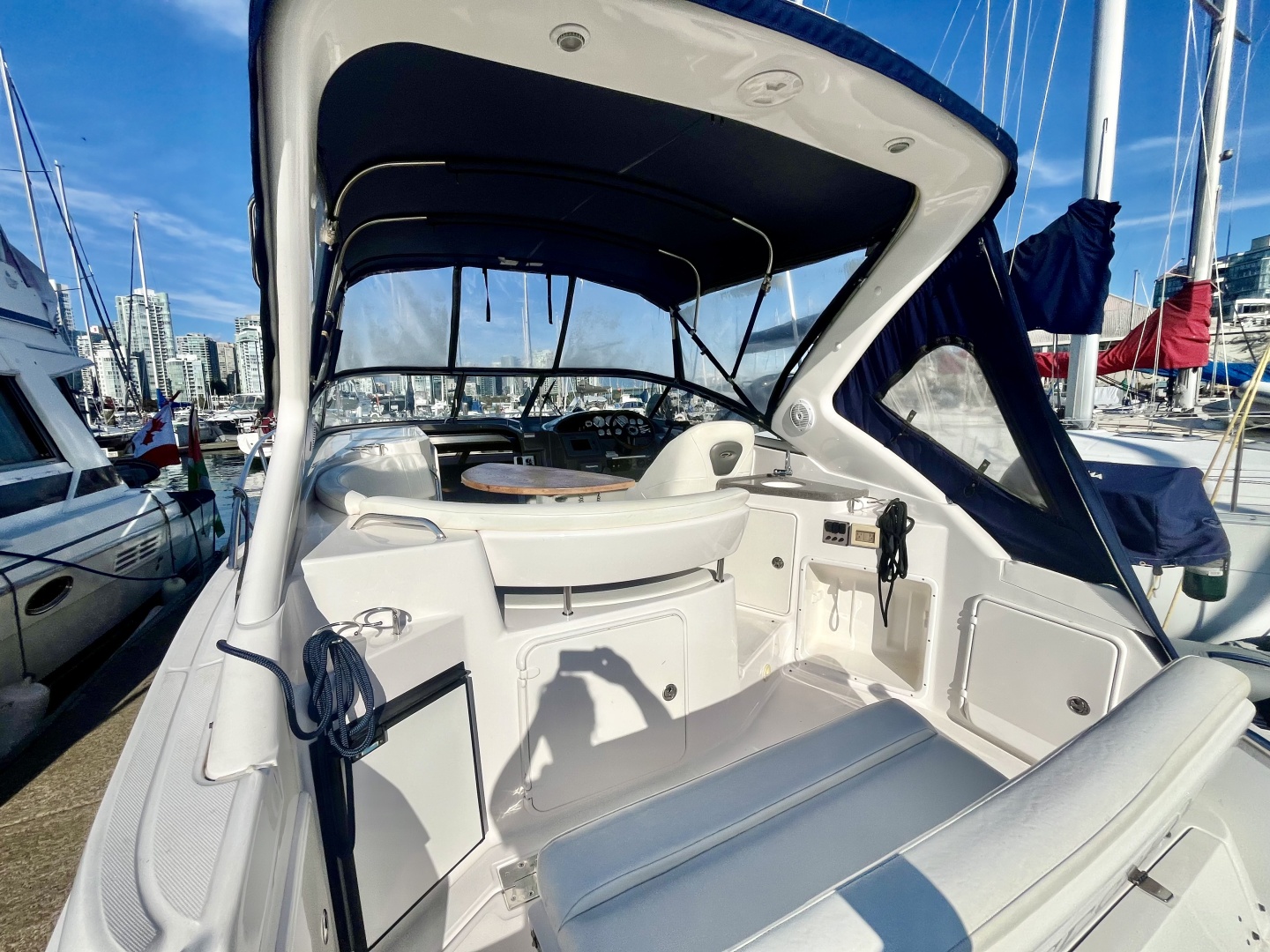 30ft Regal Yacht For Sale
