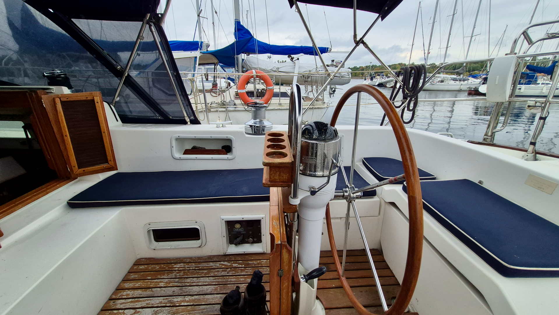 1986 Niagara 42