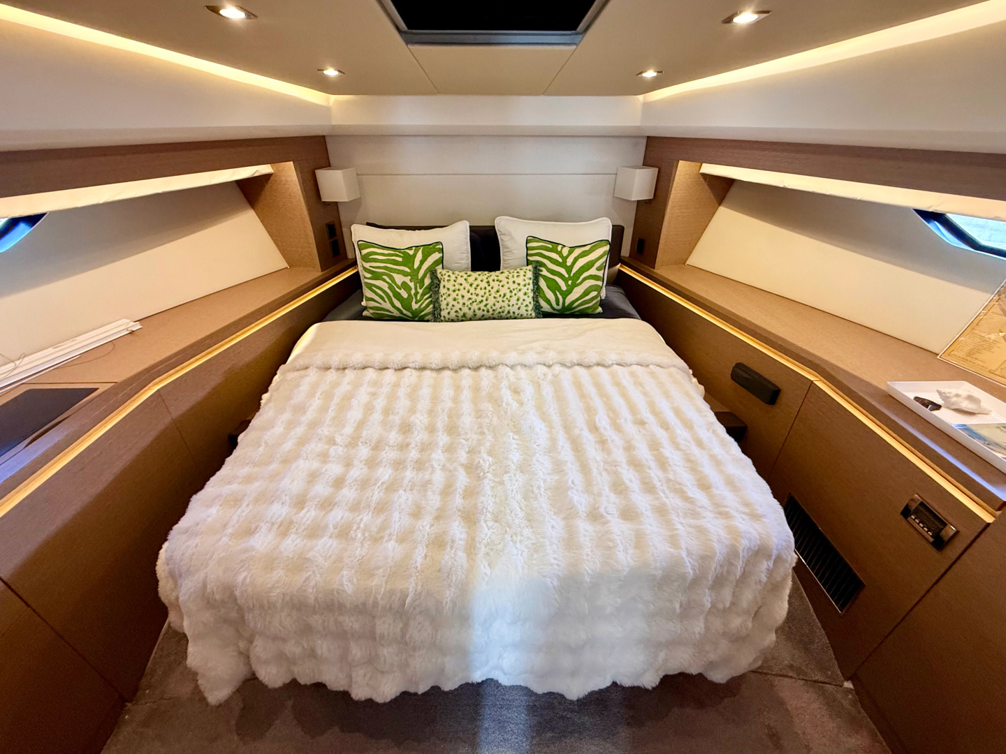56ft Prestige Yacht For Sale