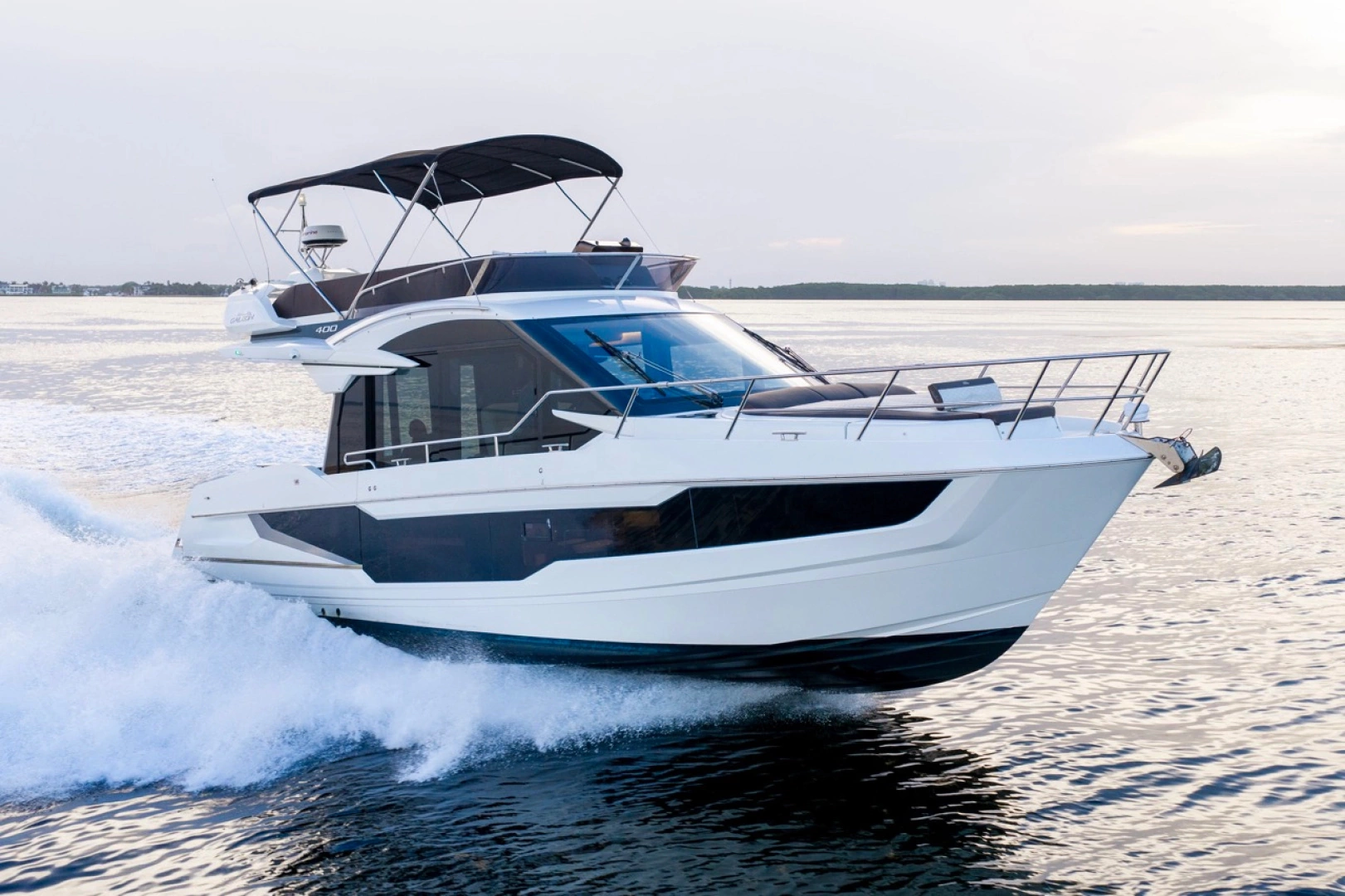2022 Galeon 400 Fly