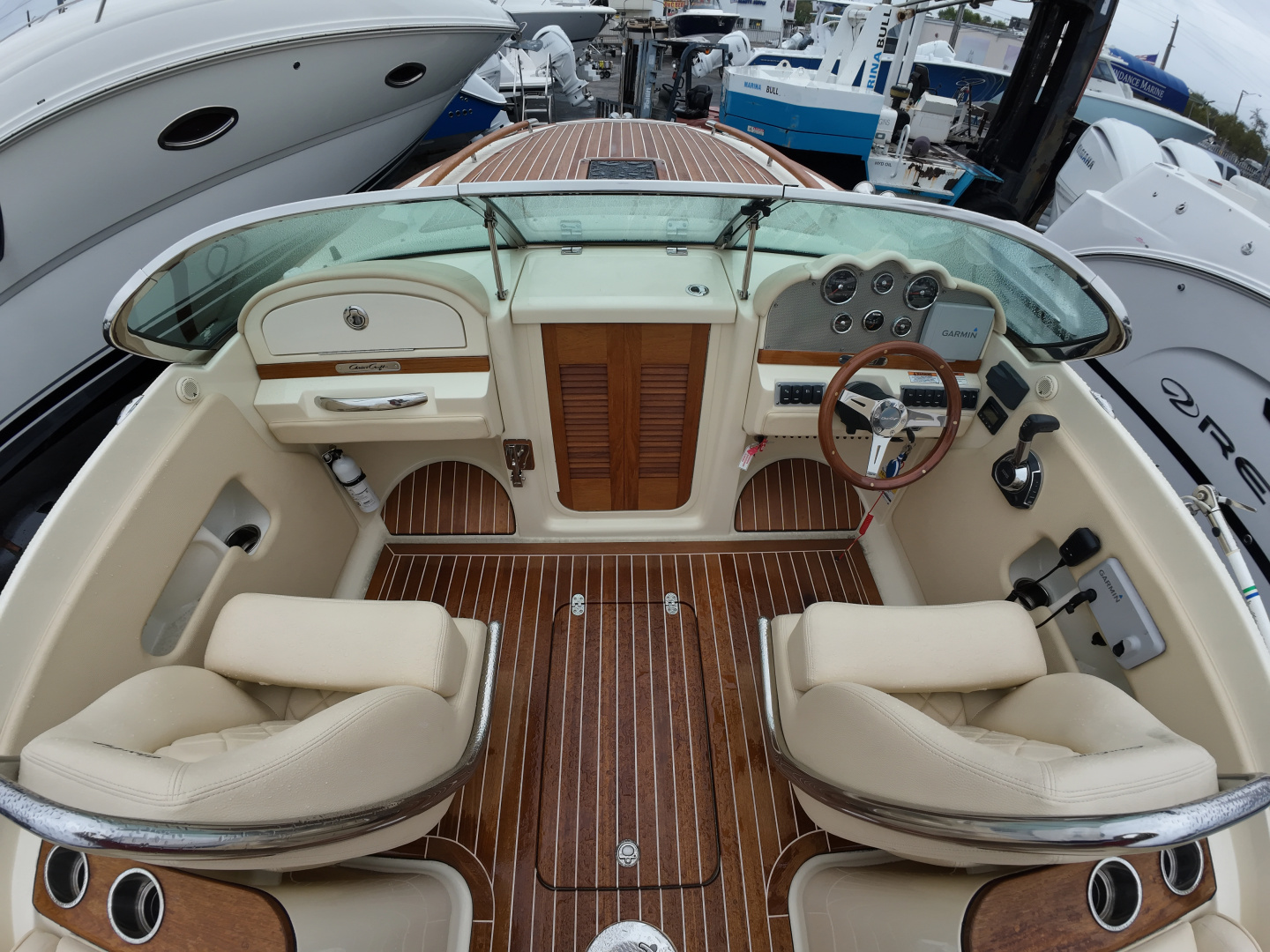 OUR TRADE 27ft Chris Craft Yacht For Sale