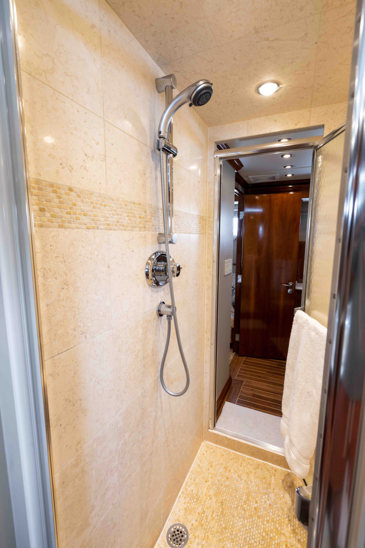 WELL DONE 84ft Burger Yacht For Sale