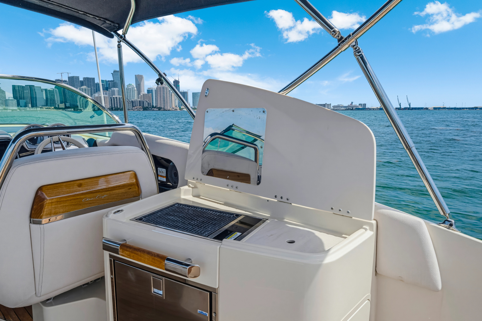 35ft Chris Craft Yacht For Sale