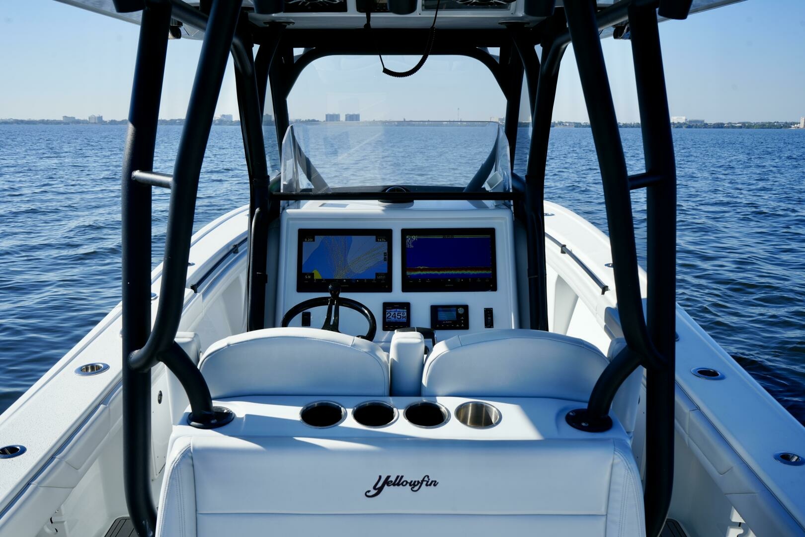 Luhn 32 32ft Yellowfin Yacht For Sale