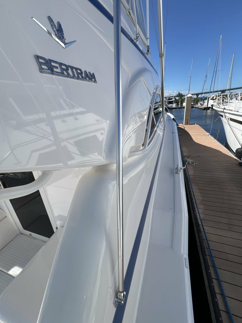 2007 Bertram 57 Convertible