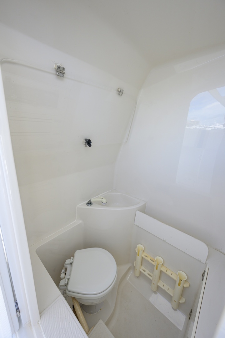 31ft Jupiter Yacht For Sale