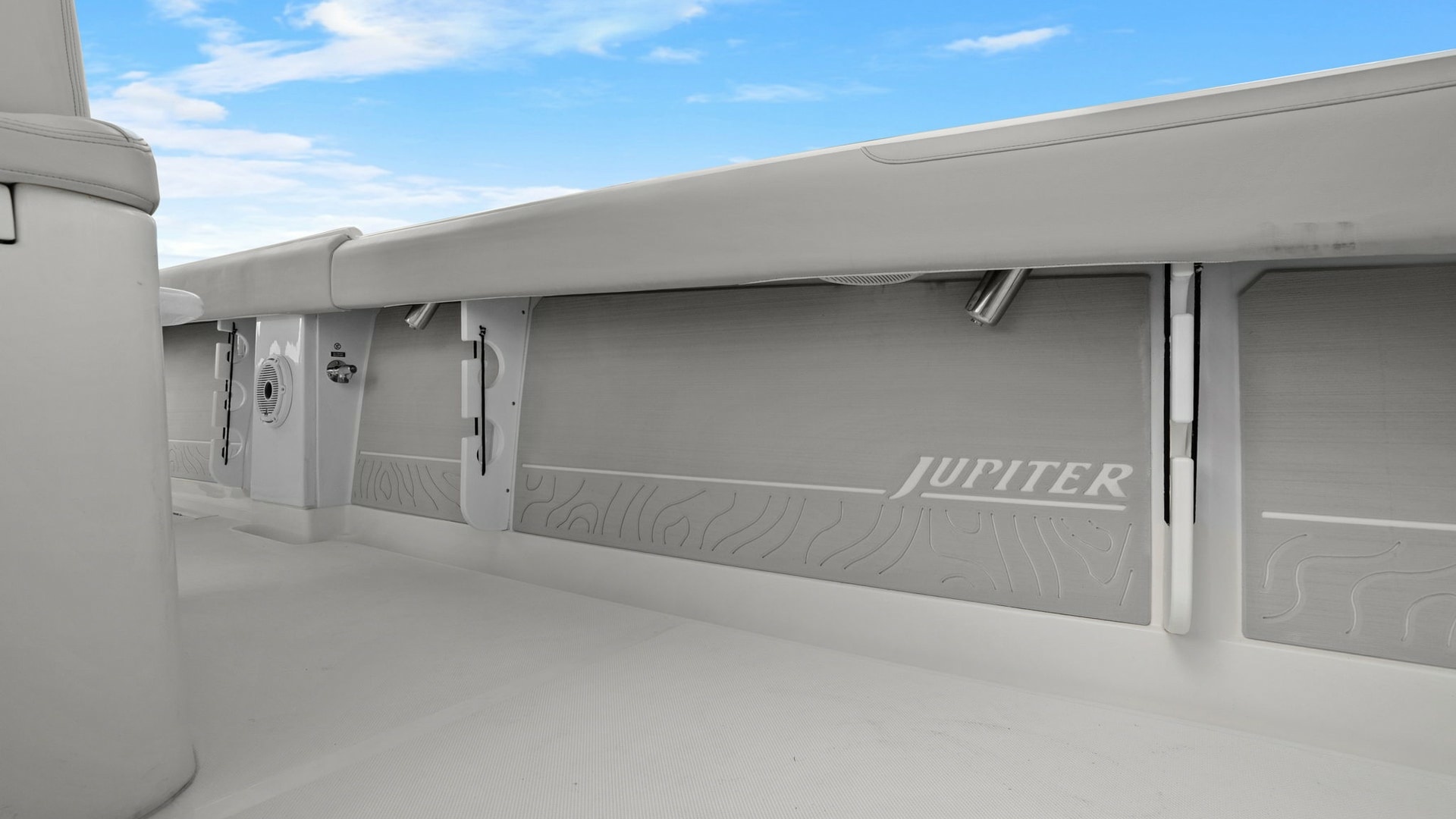 30ft Jupiter Yacht For Sale