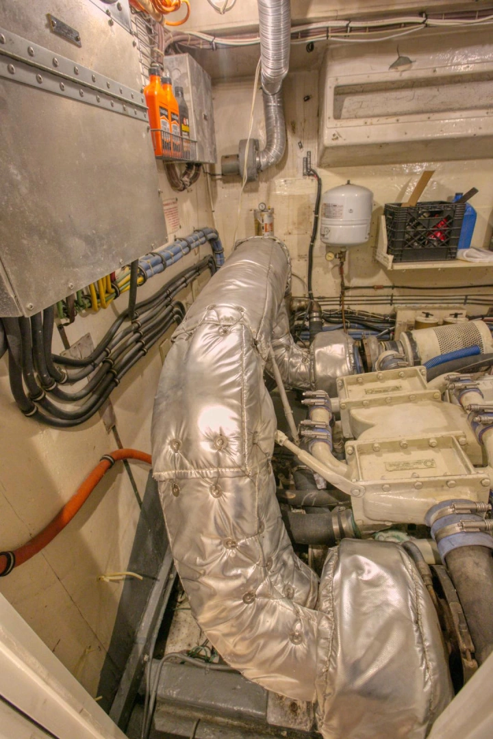 Hatteras 56 Motor Yacht Yacht For Sale