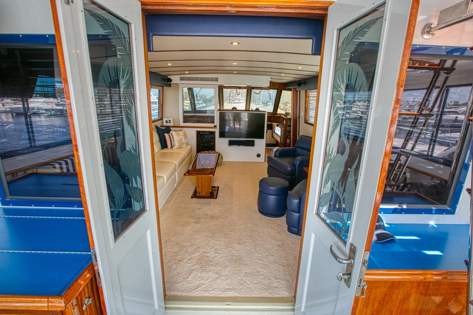 Hatteras 56 Motor Yacht Yacht For Sale