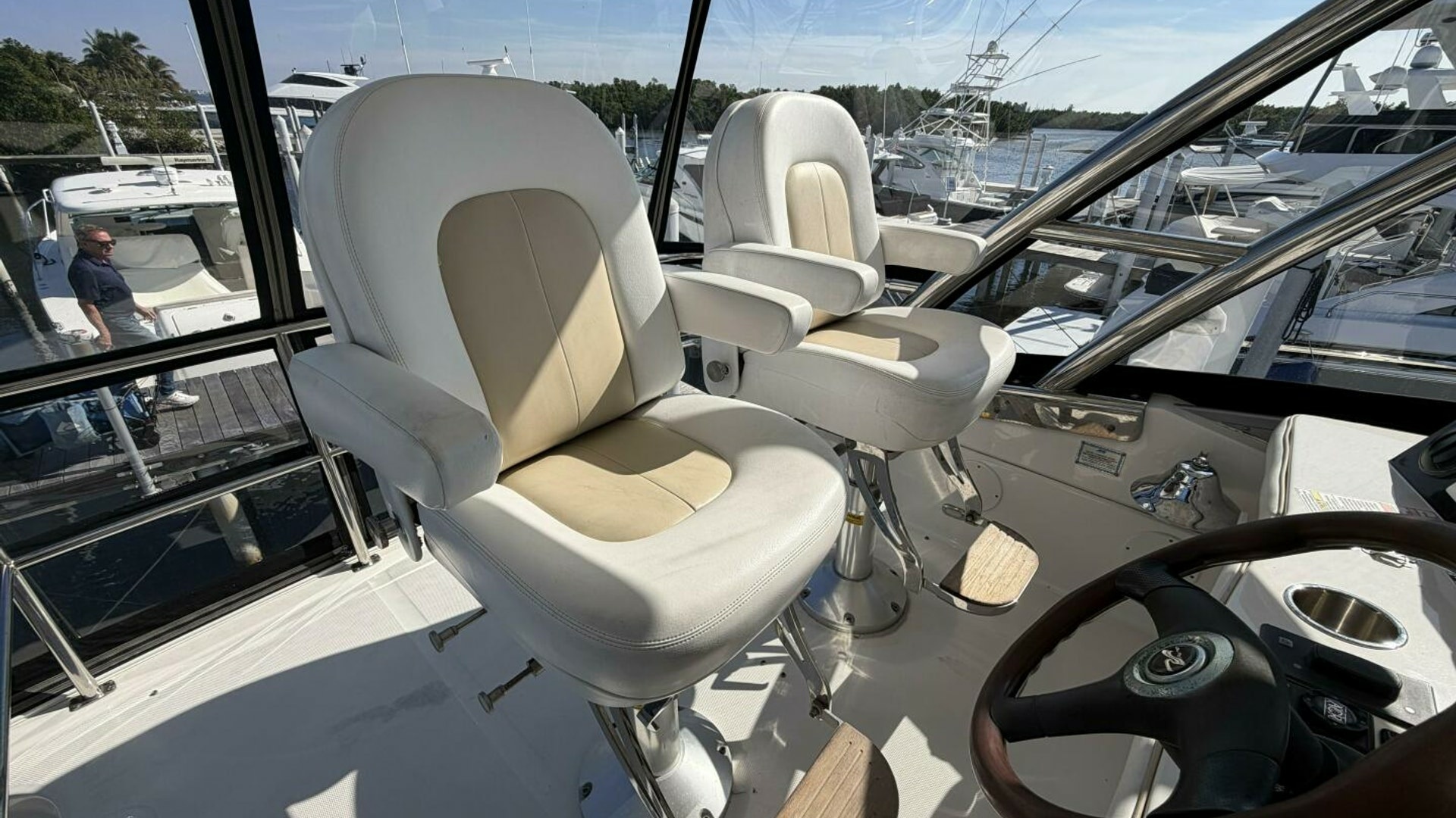 Anchor Management  47ft Sea Ray Yacht For Sale