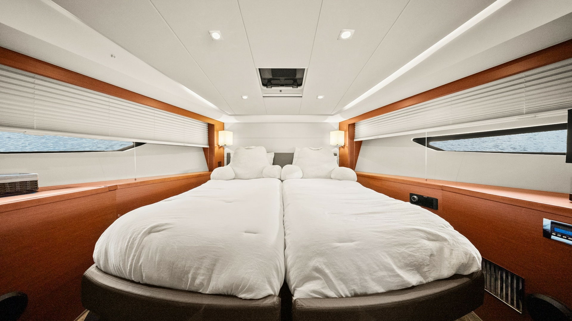 Luxurious Forward Stateroom