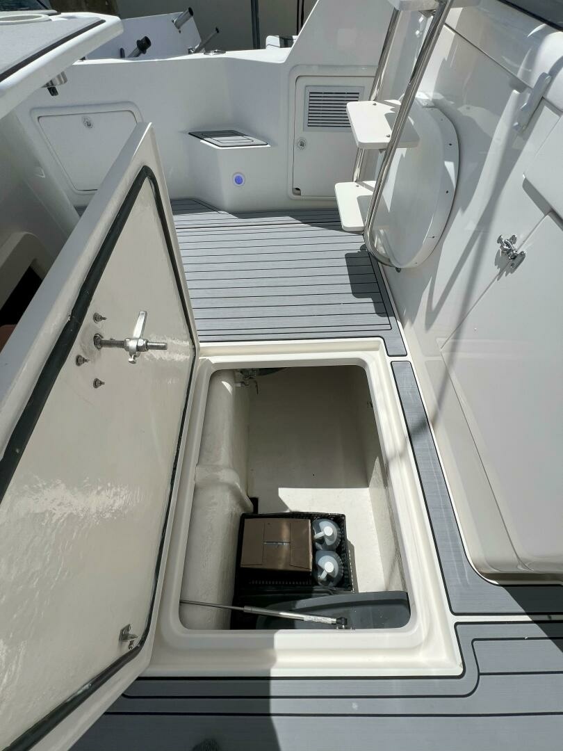 FORTUNA 43ft Riviera Yacht For Sale