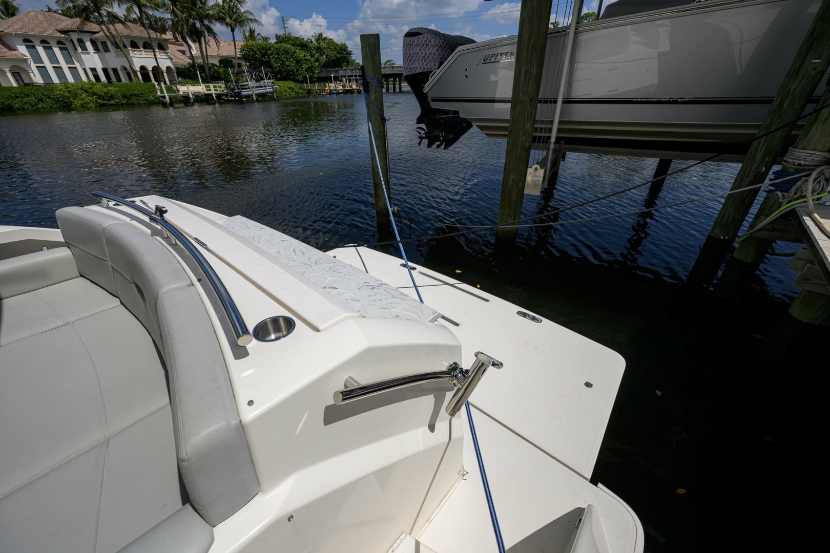 Daybreak 44ft Tiara Yachts Yacht For Sale