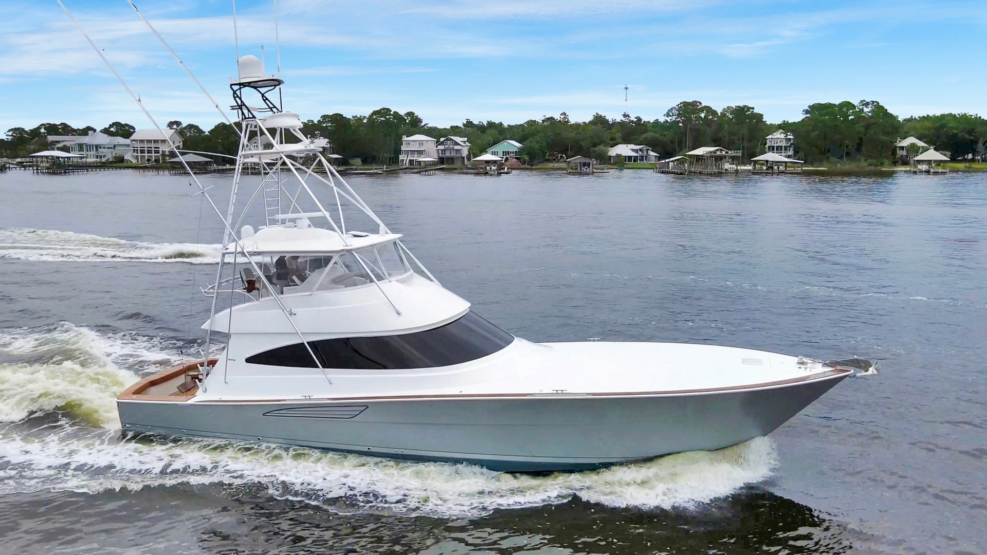 2020 68 Viking Convertible Gunpowder Exterior (12)