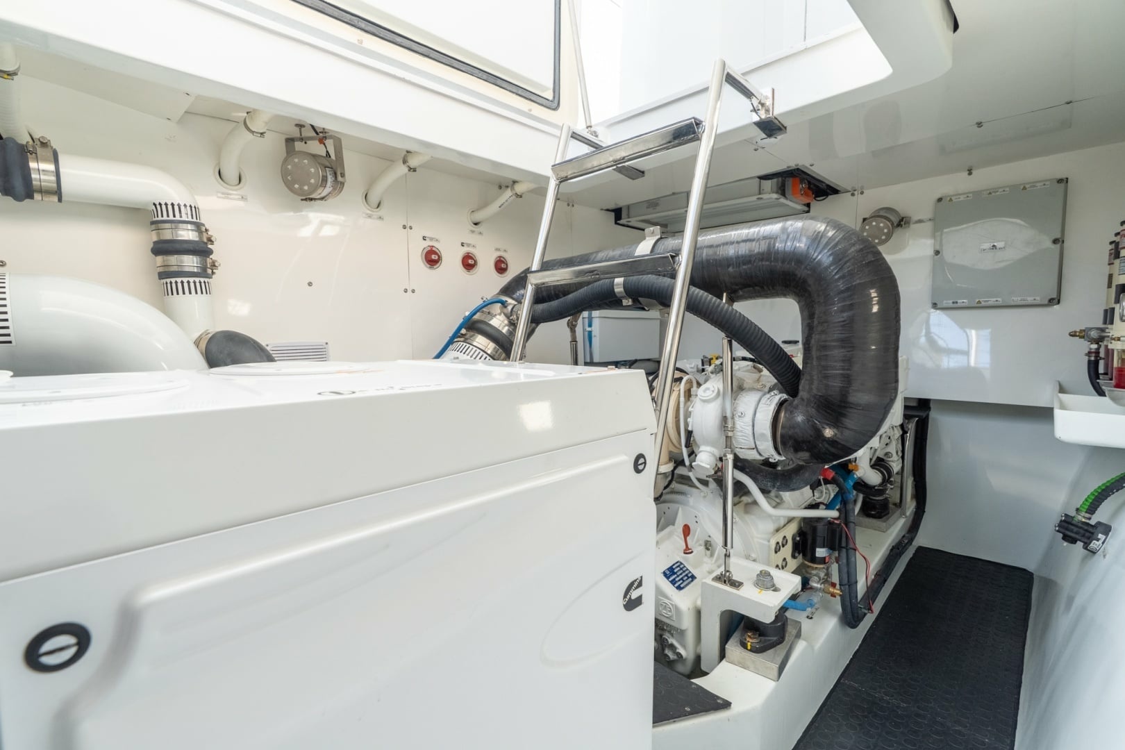Two Oceans 555 004 55ft Two Oceans Yacht For Sale