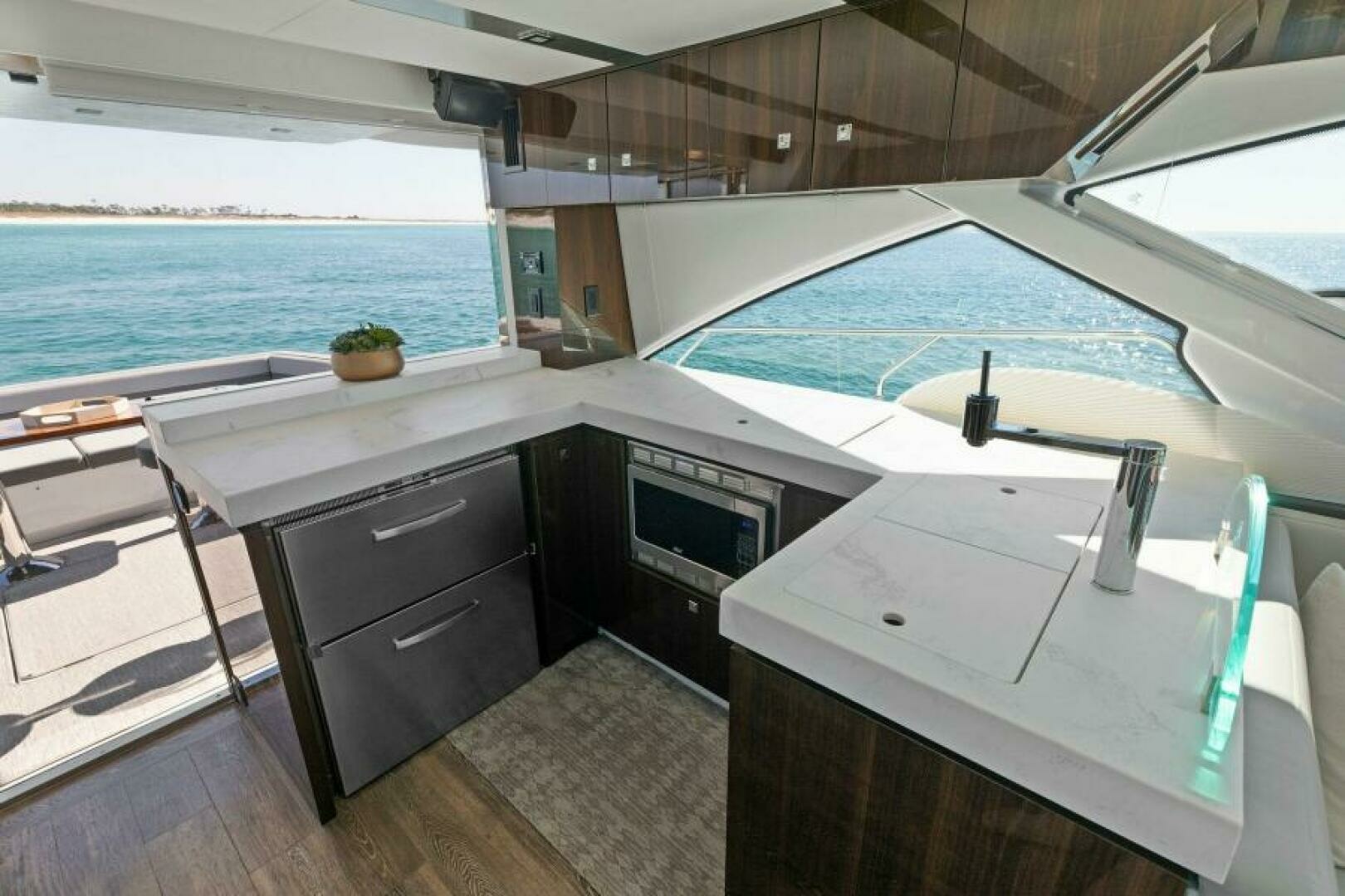 Miss Tracy Lane 60ft Cruisers Yachts Yacht For Sale Miss Tracy Lane 60ft Cruisers Yachts Yacht For Sale