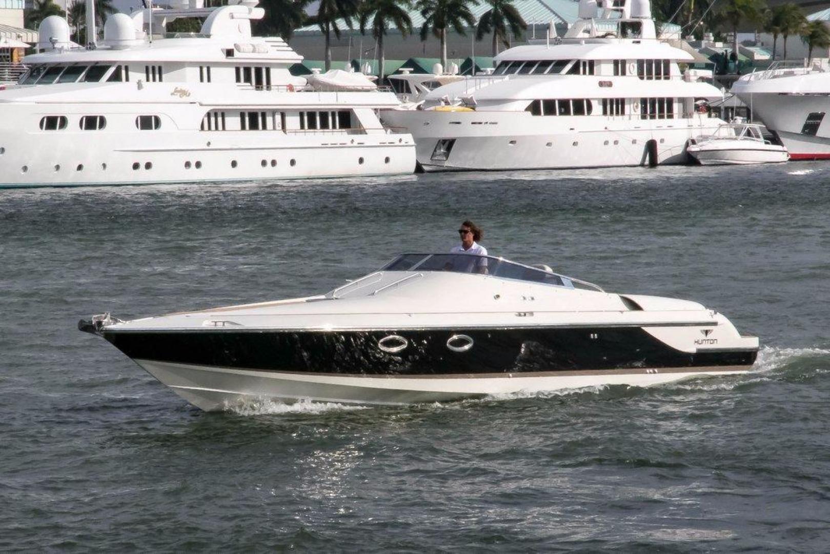 37′ Hunton 2012 | Russ Schafer