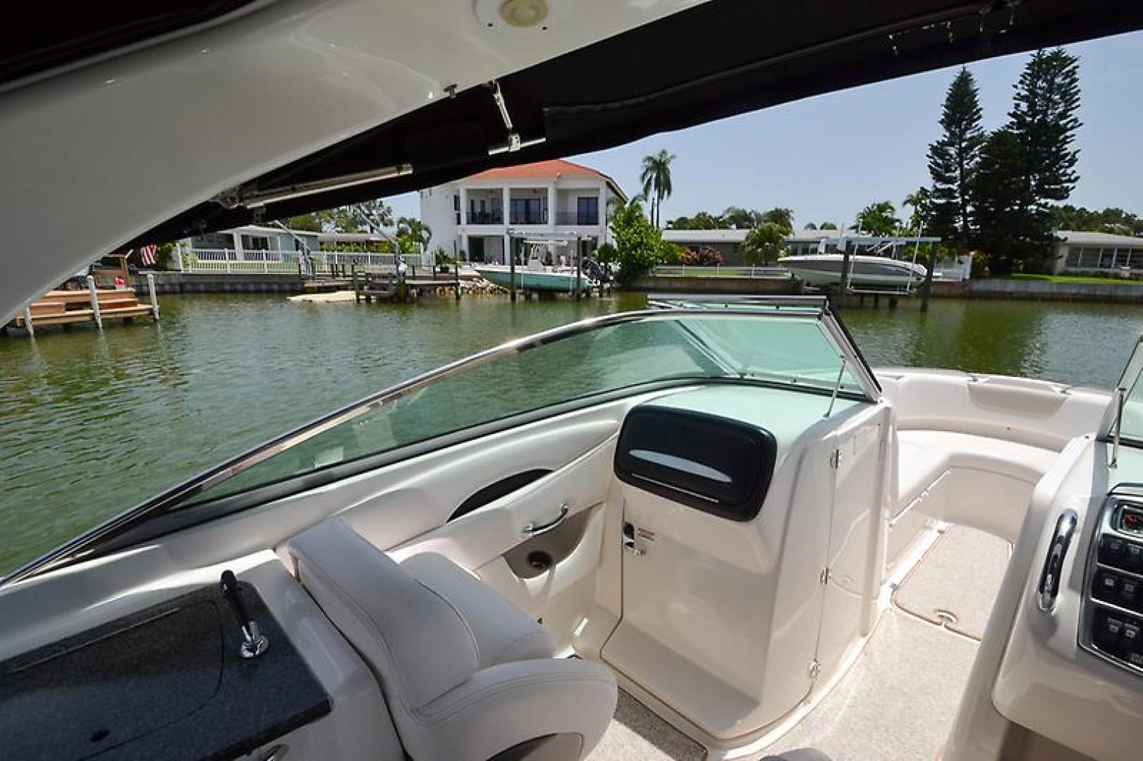 27' 2009 Chaparral 276 SSX | Tampa Yacht Sales