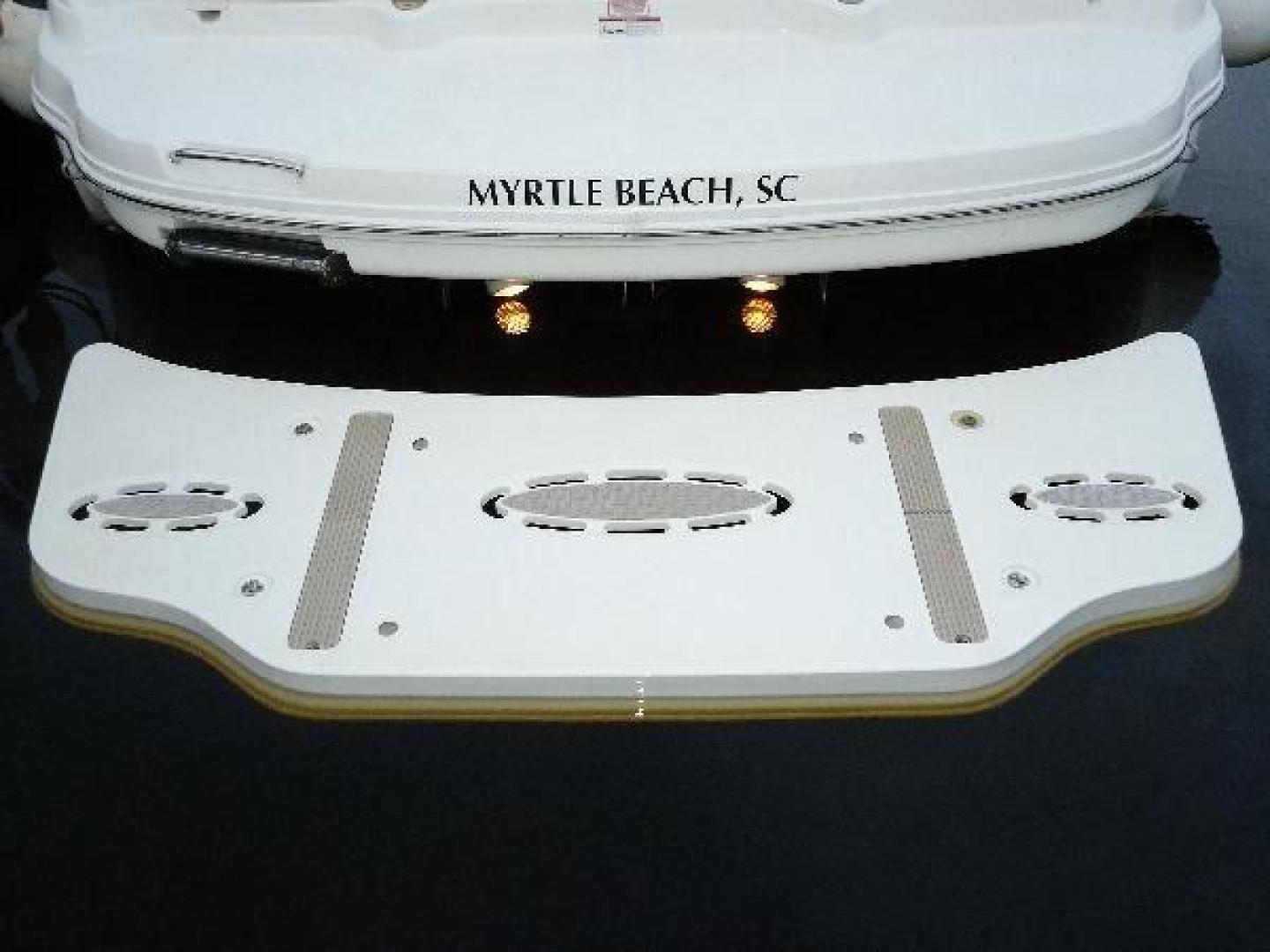 Used Sea Ray 34' Hydraulic Swim Platform & Bow Thruster For Sale In