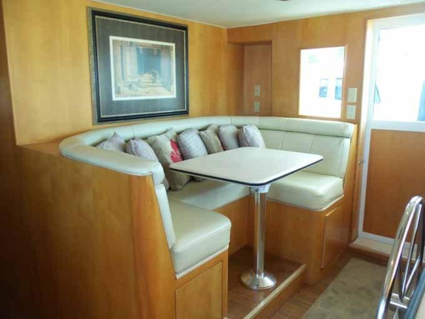 DUCHESS 74ft Hatteras Yacht For Sale