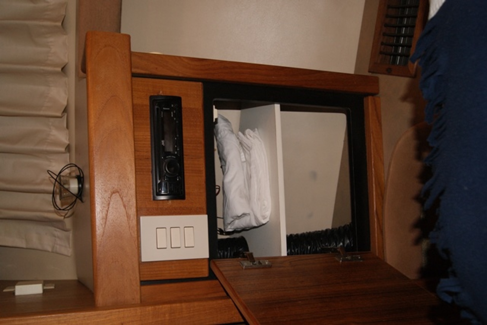 Picure of Foreign Exchange III