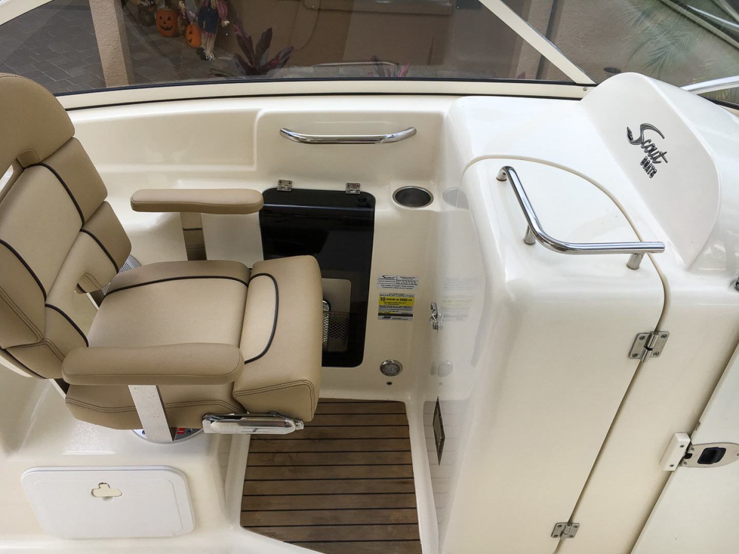 24’ 2014 Scout 245 Dorado | Tampa Yacht Sales