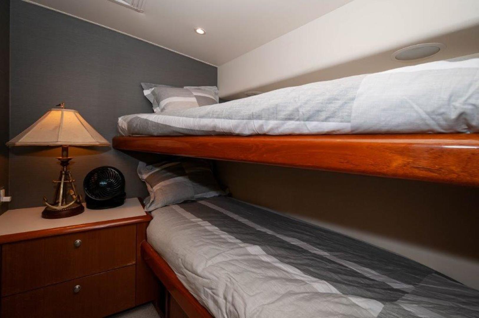 2001 61 Viking Convertible Ellie B Bunk Room