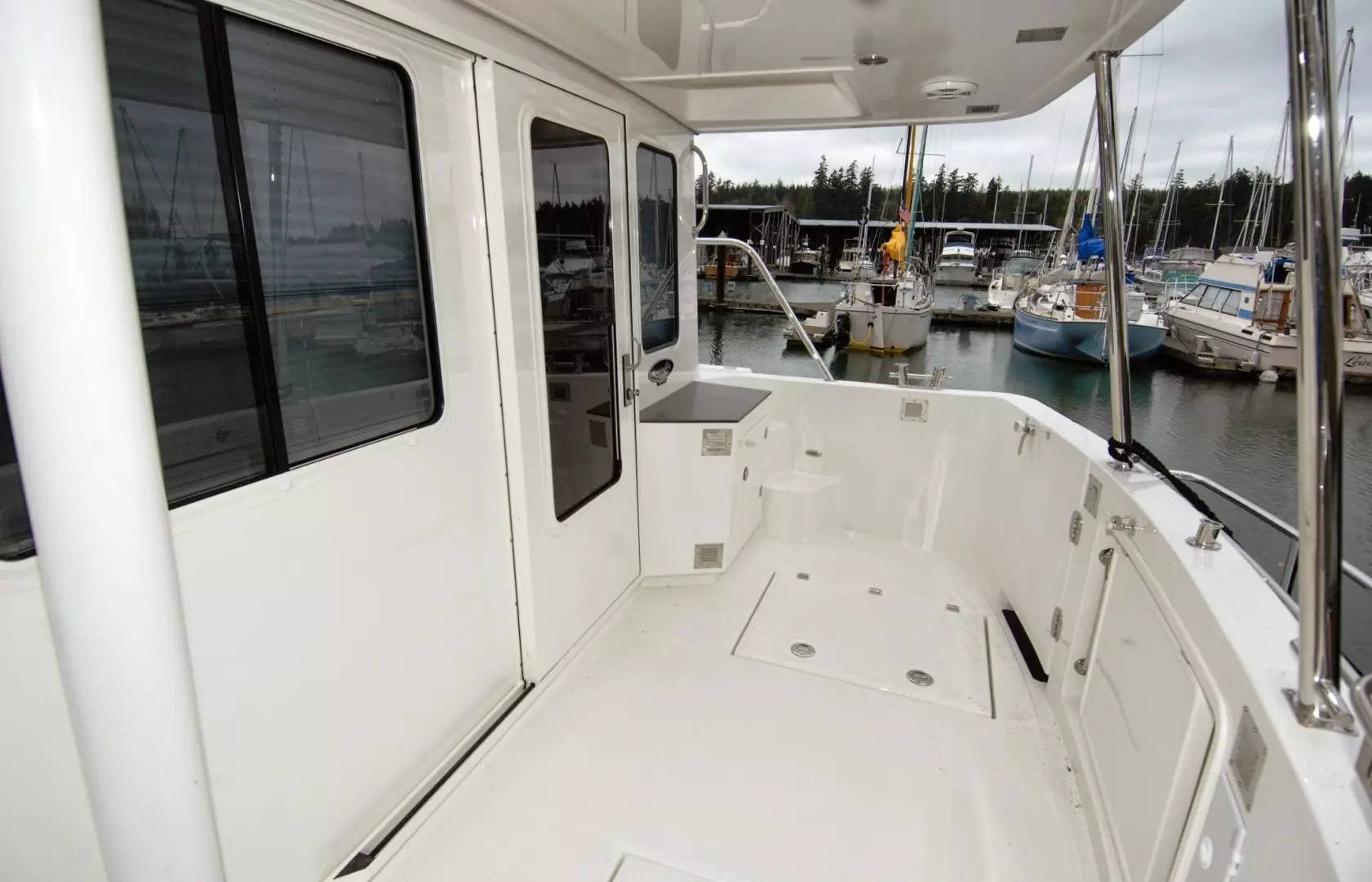 American Tug 485 Yacht For Sale