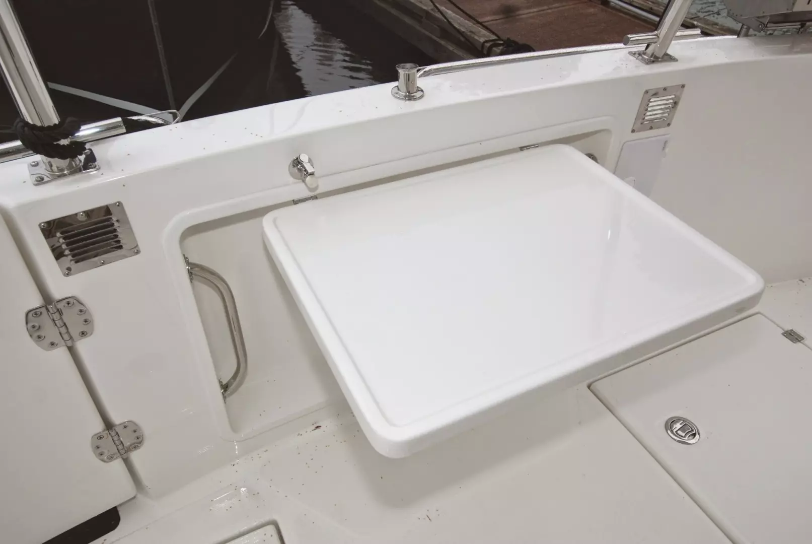 American Tug 485 Yacht For Sale