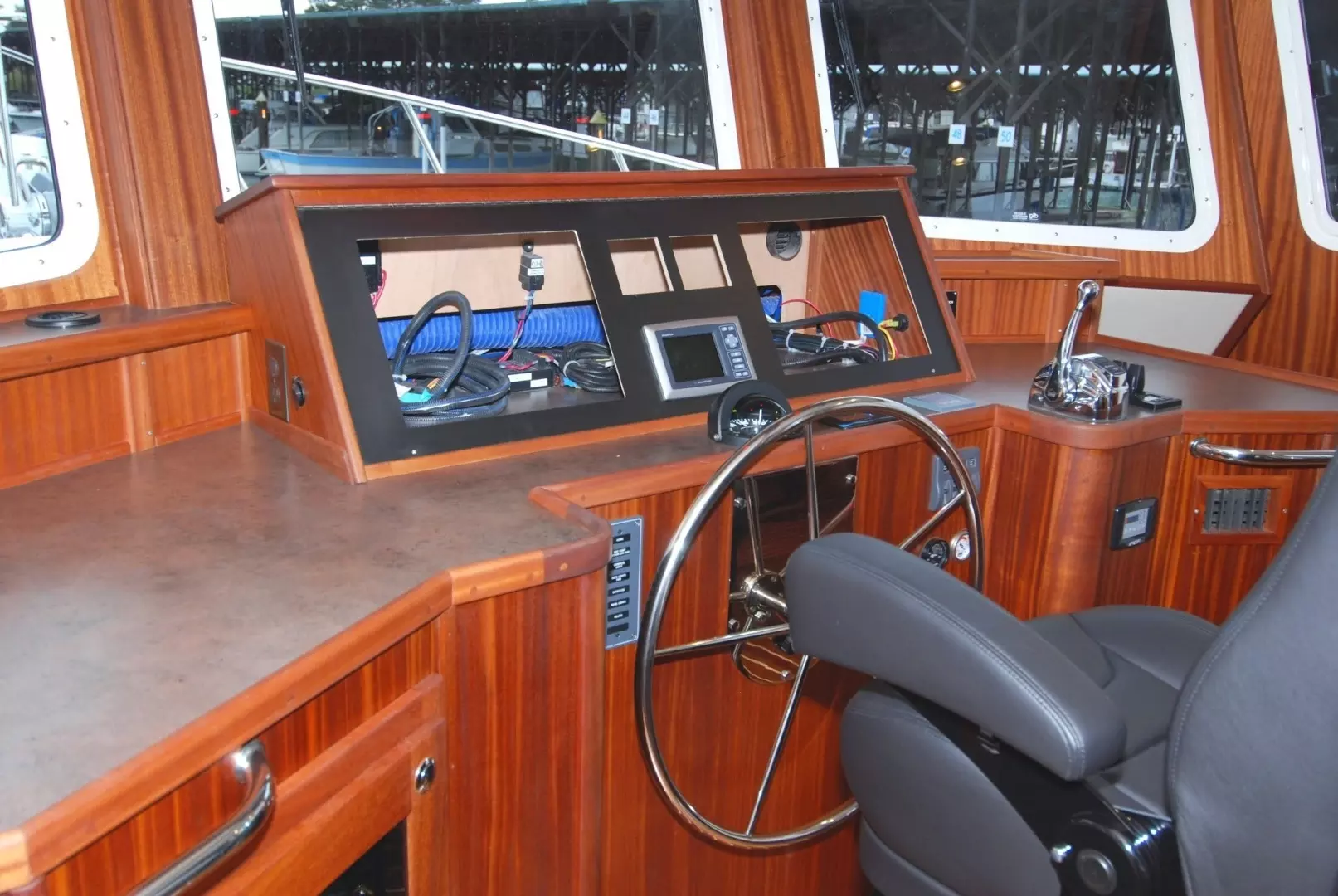American Tug 485 Yacht For Sale