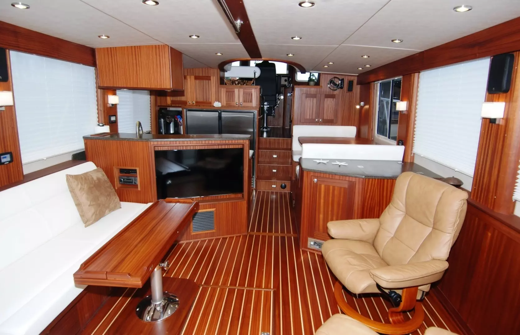 American Tug 485 Yacht For Sale