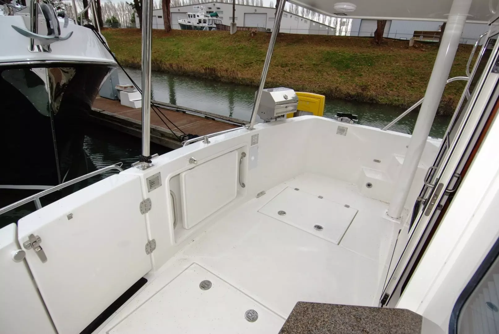 American Tug 485 Yacht For Sale